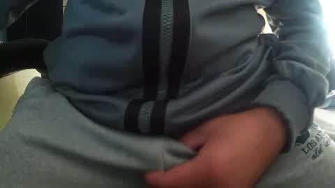 Snapshot of trafalgar9292 chatting on 11.05.25 trafalgar online show from 11.05.25