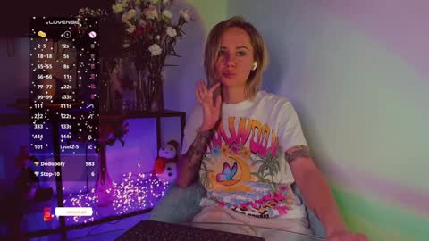 Snapshot of trafka_murafka chatting on 01.25.25 Hey my name is Kiri Kiri online show from 01.25.25