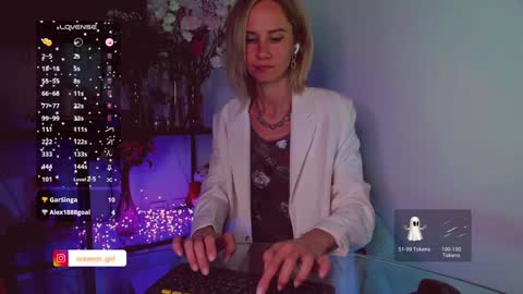 Snapshot of trafka_murafka chatting on 01.28.25 Hey my name is Kiri Kiri online show from 01.28.25