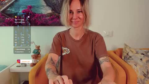 Snapshot of trafka_murafka chatting on 09.13.25 Hey my name is Kiri Kiri online show from 09.13.25