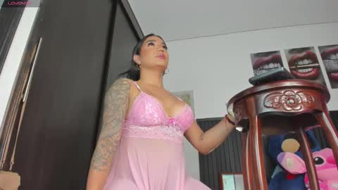 Snapshot of trannypartner chatting on 01.17.26 Juliana Giiraldo online show from 01.17.26