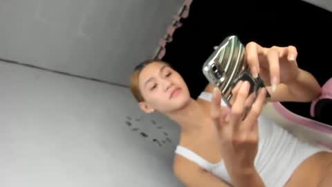 Snapshot of transbigcockrhian chatting on 02.10.25 Rhiane online show from 02.10.25