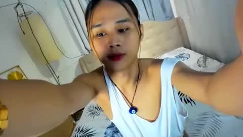 GEN LUXS online show from 03.25.26