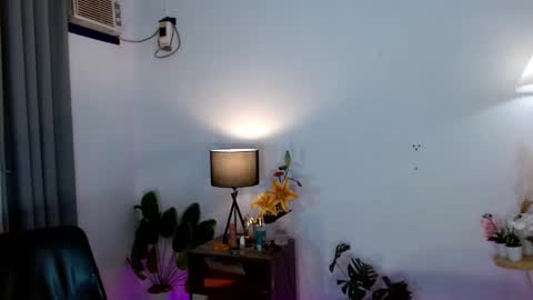 Selena the real cummer online show from 02.20.25