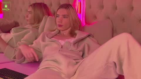 Snapshot of translustybabe chatting on 10.17.25 STACY online show from 10.17.25