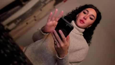 Snapshot of transnextdoor_ chatting on 10.16.25 ALMIGHTY GODDESS VALENTINA online show from 10.16.25