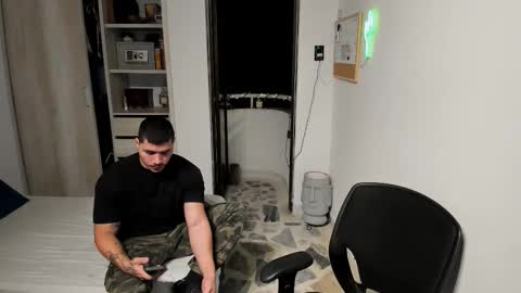 travis bakerr online show from 02.27.26