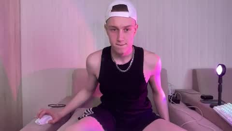 Travis online show from 04.13.26