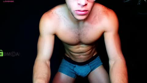 TRAVIS. online show from 01.23.25