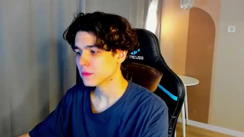 Snapshot of travisrivas chatting on 03.03.26 travisrivas online show from 03.03.26