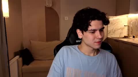 travisrivas online show from 06.12.26
