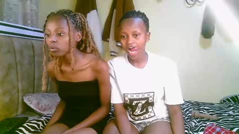 Snapshot of trazic_ chatting on 03.06.25 trazic_ online show from 03.06.25