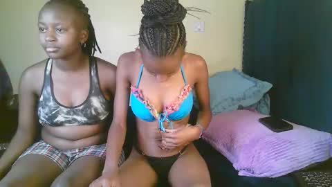 Snapshot of trazic_ chatting on 09.10.25 trazic_ online show from 09.10.25