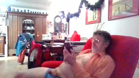 Snapshot of trebgeis1 chatting on 01.16.26 trebgeis1 online show from 01.16.26