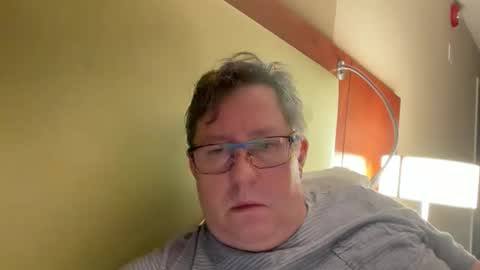 Snapshot of treborinthesky chatting on 04.08.26 treborinthesky online show from 04.08.26
