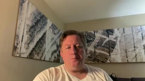 Snapshot of treborinthesky chatting on 04.22.26 treborinthesky online show from 04.22.26