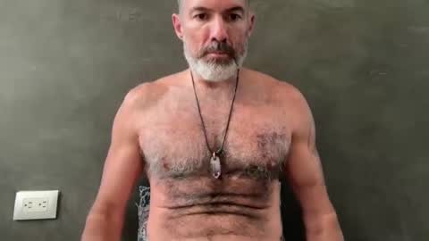 Tree hugr online show from 01.09.25