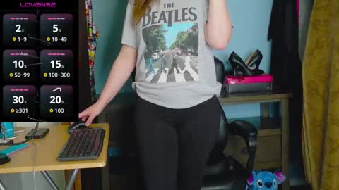 TreeJeanne online show from 12.16.25