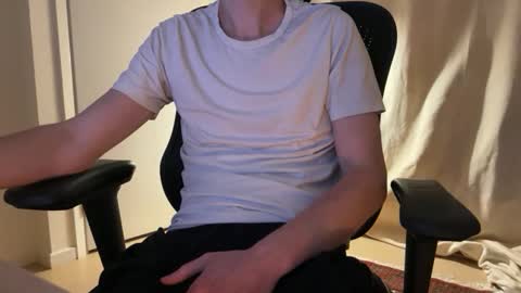 TreeOfLove online show from 11.08.25