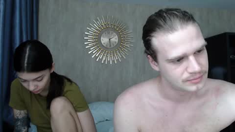 Sarah And Jon online show from 12.14.24