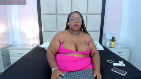 Treisy Vixen big ass online show from 07.02.26
