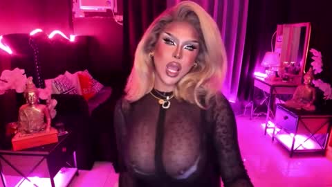 Jade online show from 10.15.25