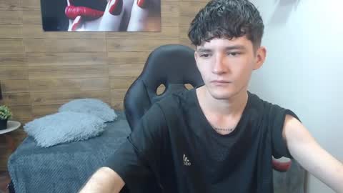 Snapshot of trevor_mob chatting on 04.18.26 trevor_mob online show from 04.18.26