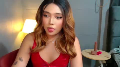 trexie_fucks15 online show from 11.14.25