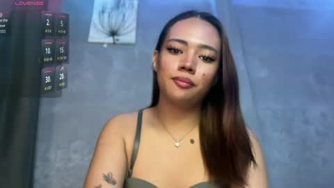 Snapshot of trexie_fucks15 chatting on 06.15.26 trexie_fucks15 online show from 06.15.26
