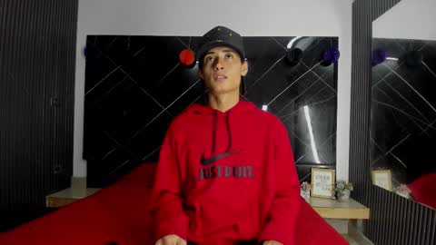 Snapshot of treyk_king chatting on 01.10.26 Trey online show from 01.10.26