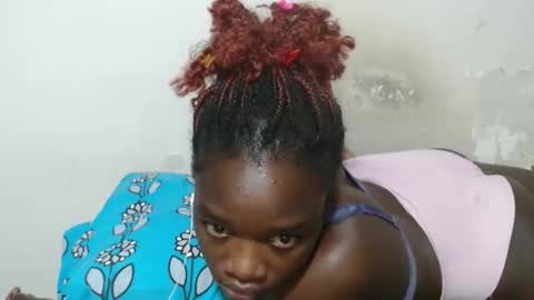 Snapshot of triceeyy chatting on 11.18.25 Tracy online show from 11.18.25