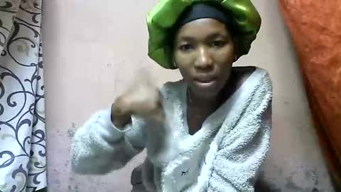 tricia9794 online show from 04.05.26