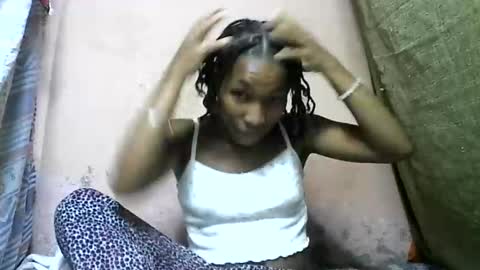 tricia9794 online show from 04.13.26