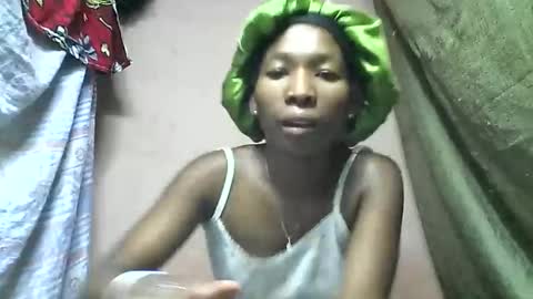 tricia9794 online show from 04.15.26