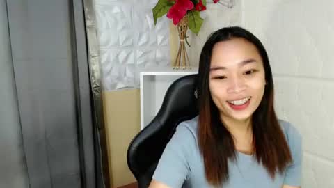 tricia_slut online show from 07.06.26