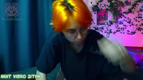 trickykitsune online show from 07.11.26
