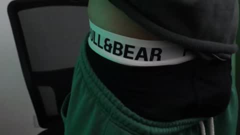 - trieone online show from 12.03.25