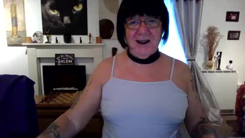 Snapshot of trinity1011 chatting on 07.07.26 trinity1011 online show from 07.07.26