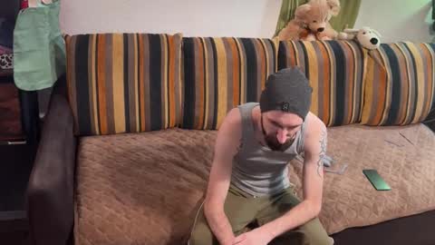 Snapshot of triplestripes chatting on 01.19.26 SibSab online show from 01.19.26