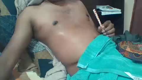 Raaz keeps ur Raaz online show from 01.14.25