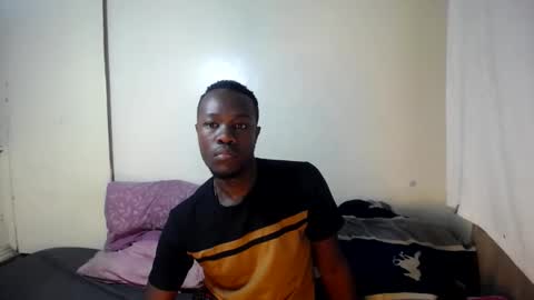 Snapshot of trisboo5 chatting on 01.11.25 Trisboo5 online show from 01.11.25