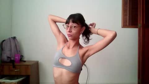 Trisha  Miller online show from 10.07.25