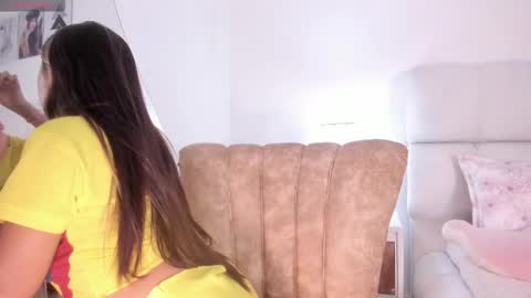 Trissha online show from 11.19.25