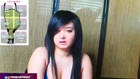 trixiedoescamcam online show from 09.25.25