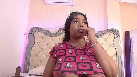 TrixieMar online show from 01.05.25
