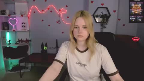 Trixy online show from 05.15.26