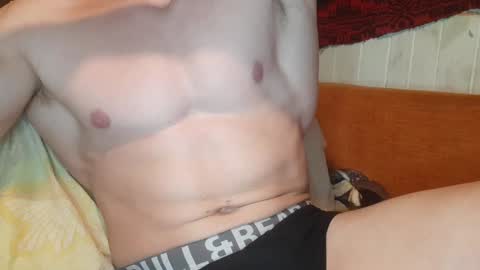 Troncq online show from 12.10.24