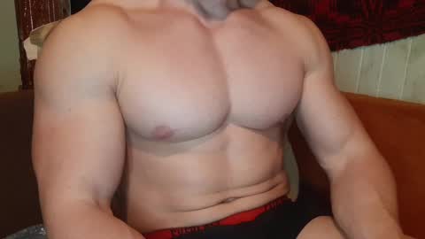 Troncq online show from 02.18.25