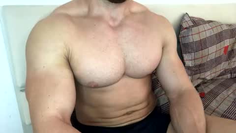 Troncq online show from 09.17.25