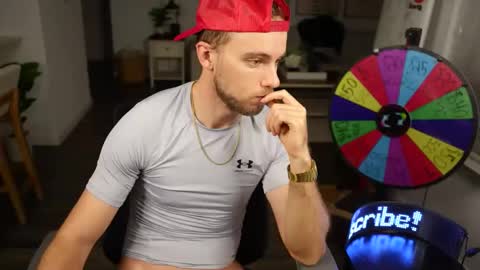 Snapshot of troy_greenxo chatting on 01.12.26 Troy Green online show from 01.12.26